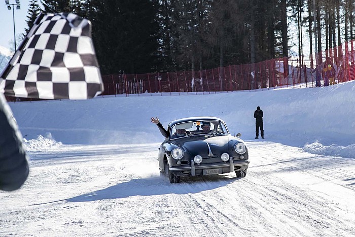 Il Trofeo Eberhard sul lago ghiacciato a Bisi-Cantarini